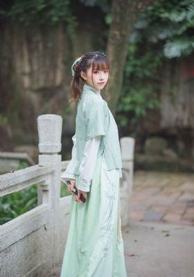 女子学院电影完整版免费观看